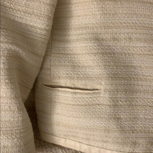 Gorgeous BR tweed blazer - Picture 2 of 4